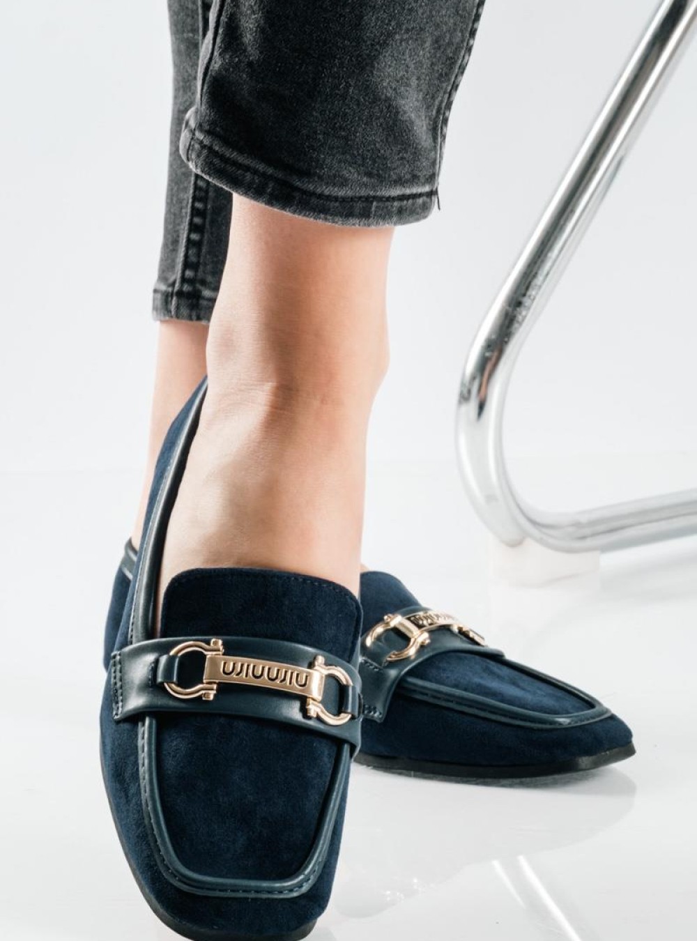 Suede Loafers με δερμάτινη φάσα και χρυσή αγκράφα ΜΠΛΕ Suede Loafers με δερμάτινη φάσα και χρυσή αγκράφα ΜΠΛΕ