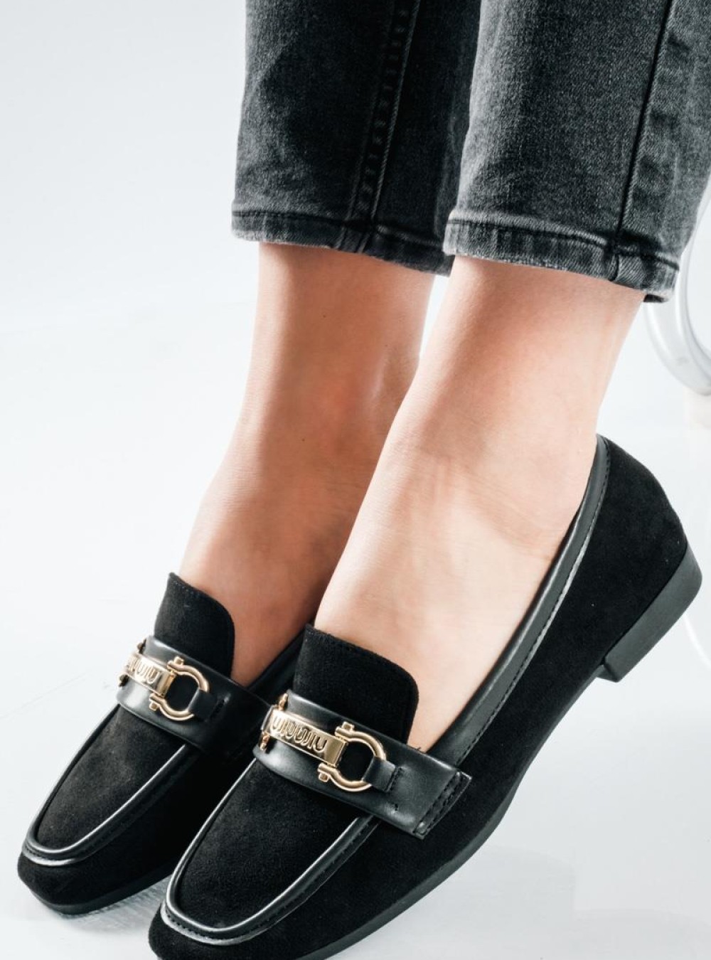 Suede Loafers με δερμάτινη φάσα και χρυσή αγκράφα ΜΑΥΡΟ Suede Loafers με δερμάτινη φάσα και χρυσή αγκράφα ΜΑΥΡΟ