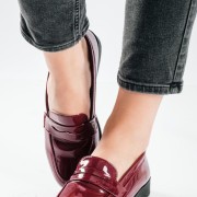Λουστρίνι Loafers με Minimal Design ΜΠΟΡΝΤΩ Λουστρίνι Loafers με Minimal Design ΜΠΟΡΝΤΩ