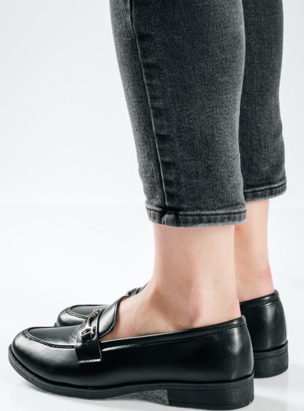 All day flat loafer με διακριτική αγκράφα και minimal γραμμή ΜΑΥΡΟ All day flat loafer με διακριτική αγκράφα και minimal γραμμή ΜΑΥΡΟ