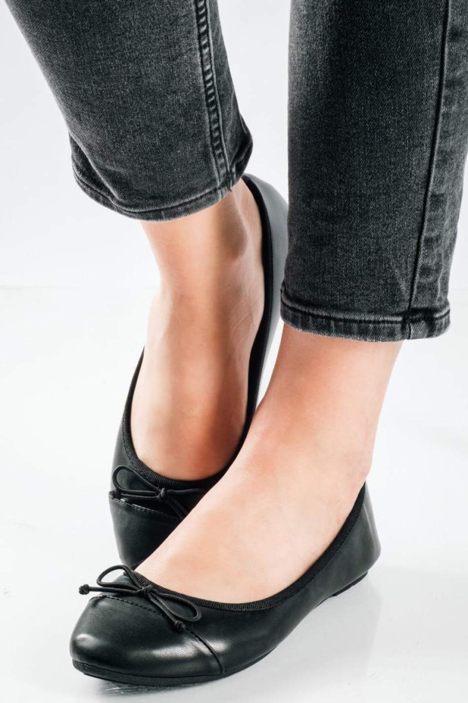 Basic ballerinas με μικρό φιογκάκι και στρογγυλή μύτη ΜΑΥΡΟ Basic ballerinas με μικρό φιογκάκι και στρογγυλή μύτη ΜΑΥΡΟ