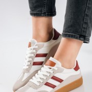 Retro sneakers με δίχρωμες ρίγες και καφέ σόλα ΜΠΟΡΝΤΩ