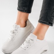 Sneaker με αδιάβροχο ύφασμα και αερόσολα ΑΣΠΡΟ