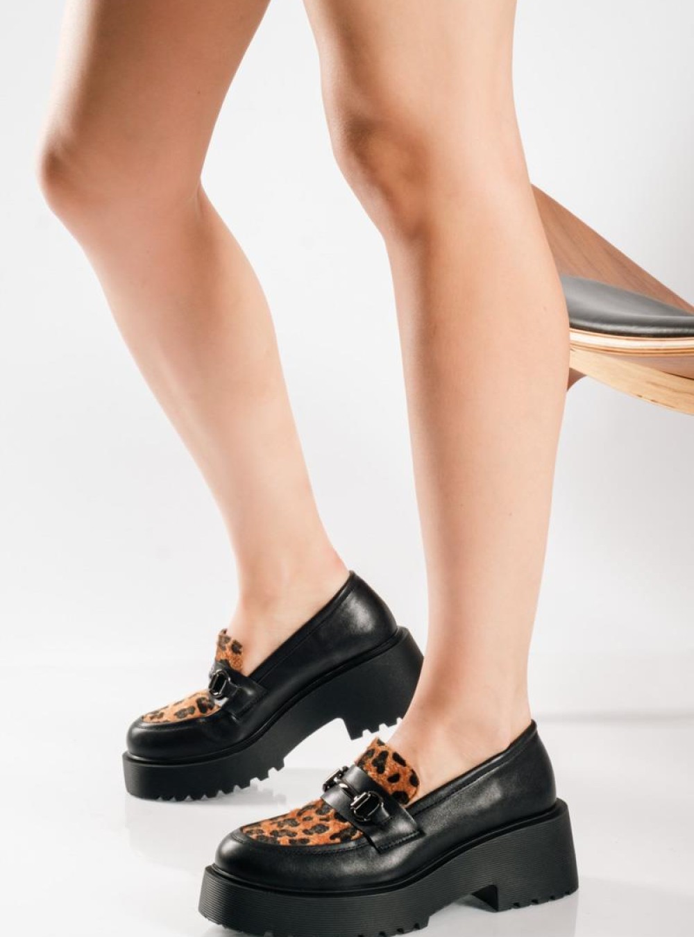 Double sole loafer σε ανδρόγυνο στυλ με animal print ΛΕΟΠΑΡ Double sole loafer σε ανδρόγυνο στυλ με animal print ΛΕΟΠΑΡ