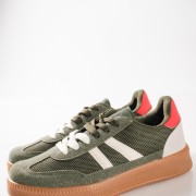 Casual Sneakers με λευκές πλαϊνές ρίγες, δίχτυ και suede επένδυση στο μπροστινό μέρος ΛΑΔΙ Casual Sneakers με λευκές πλαϊνές ρίγες, δίχτυ και suede επένδυση στο μπροστινό μέρος ΛΑΔΙ