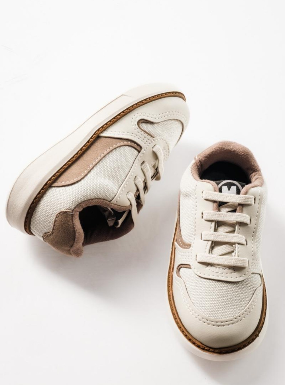 MOLEKINHO slip-on sneakers για αγόρια με ελαστικά κορδόνια ΜΠΕΖ MOLEKINHO slip-on sneakers για αγόρια με ελαστικά κορδόνια ΜΠΕΖ