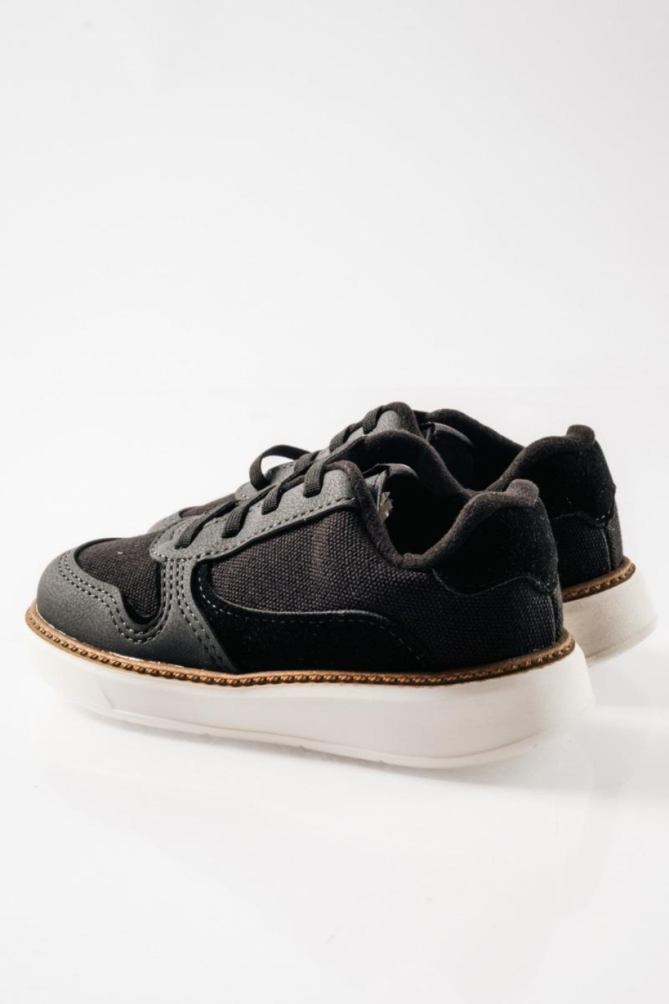 MOLEKINHO slip-on sneakers για αγόρια με ελαστικά κορδόνια ΜΑΥΡΟ MOLEKINHO slip-on sneakers για αγόρια με ελαστικά κορδόνια ΜΑΥΡΟ