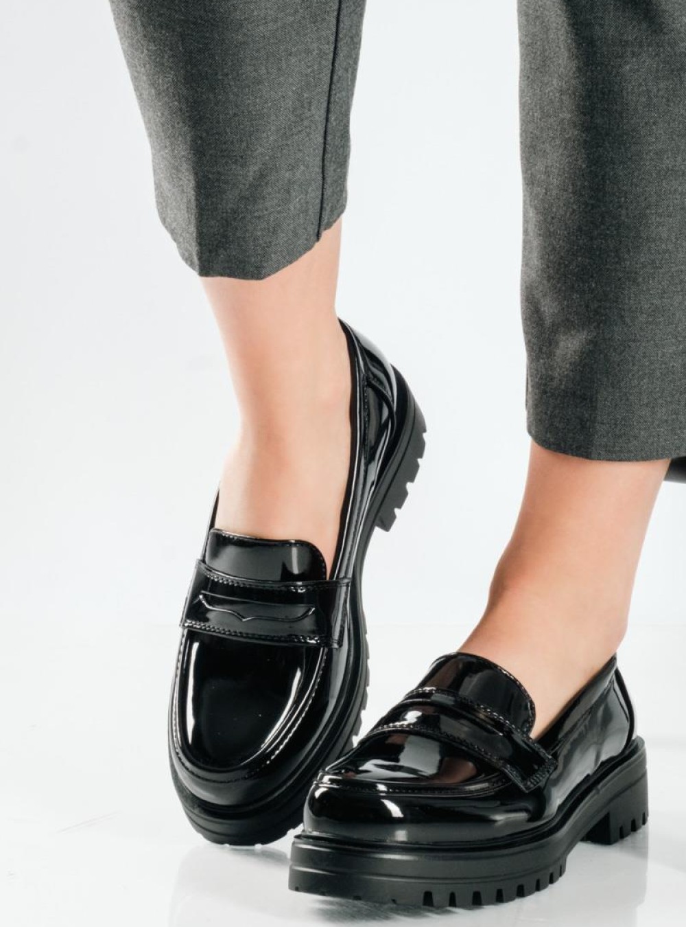 Basic loafer λουστρίνι για all day outfits ΜΑΥΡΟ Basic loafer λουστρίνι για all day outfits ΜΑΥΡΟ