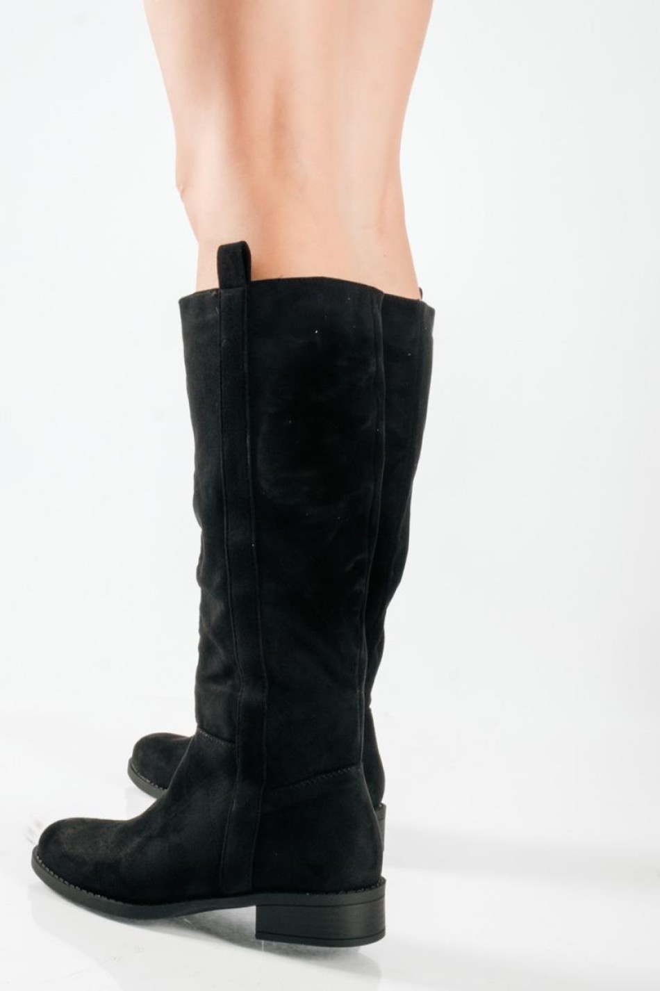 Suede μπότες σε minimal γραμμή και χαμηλό τακούνι ΜΑΥΡΟ Suede μπότες σε minimal γραμμή και χαμηλό τακούνι ΜΑΥΡΟ