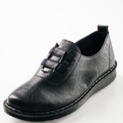 Slip-on γυναικεία παπούτσια με ελαστικά λαστιχάκια στο επάνω μέρος ΜΠΛΕ Slip-on γυναικεία παπούτσια με ελαστικά λαστιχάκια στο επάνω μέρος ΜΠΛΕ