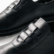 Slip-on γυναικεία παπούτσια με ελαστικά λαστιχάκια στο επάνω μέρος ΜΠΛΕ Slip-on γυναικεία παπούτσια με ελαστικά λαστιχάκια στο επάνω μέρος ΜΠΛΕ
