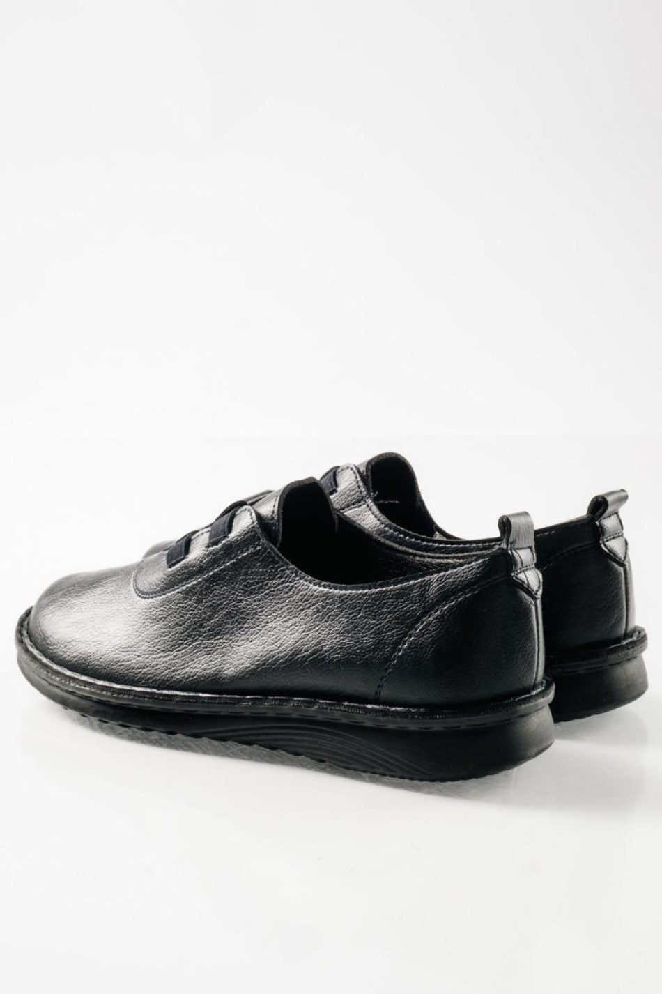 Slip-on γυναικεία παπούτσια με ελαστικά λαστιχάκια στο επάνω μέρος ΜΠΛΕ Slip-on γυναικεία παπούτσια με ελαστικά λαστιχάκια στο επάνω μέρος ΜΠΛΕ