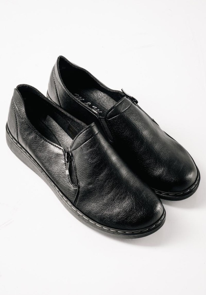 Slip-On γυναικεία ανατομικά παπούτσια με πλαϊνό φερμουάρ ΜΑΥΡΟ
