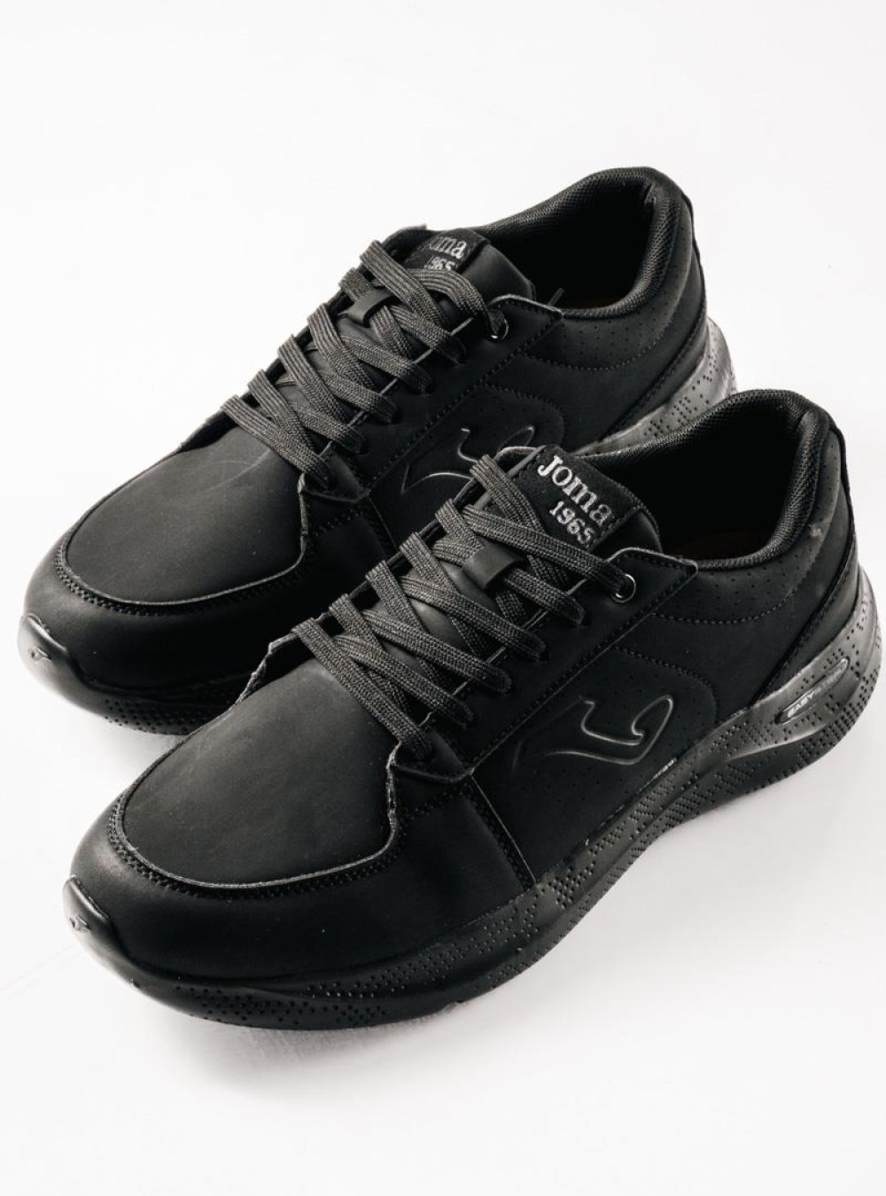 JOMA Aνδρικά sneakers με αδιάβροχο ύφασμα ΜΑΥΡΟ JOMA Aνδρικά sneakers με αδιάβροχο ύφασμα ΜΑΥΡΟ
