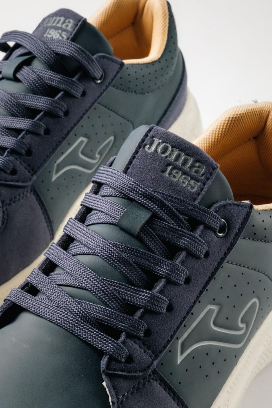 JOMA Aνδρικά sneakers με συνδυασμό υλικών ΜΠΛΕ