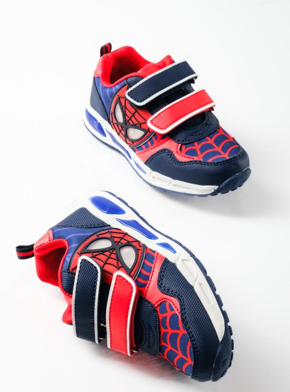 Sneakers για αγόρια με διπλό velcro και φωτάκια στη σόλα ΜΠΛΕ Sneakers για αγόρια με διπλό velcro και φωτάκια στη σόλα ΜΠΛΕ