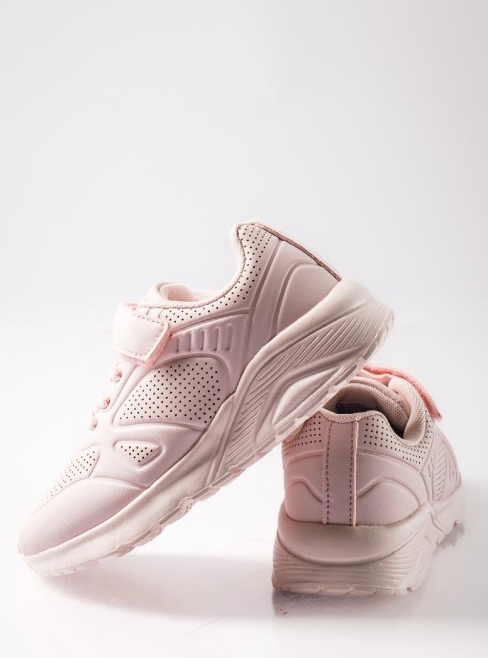 Sneakers για κορίτσια με κούμπωμα velcro και ελαστικά κορδόνια ΡΟΖ Sneakers για κορίτσια με κούμπωμα velcro και ελαστικά κορδόνια ΡΟΖ