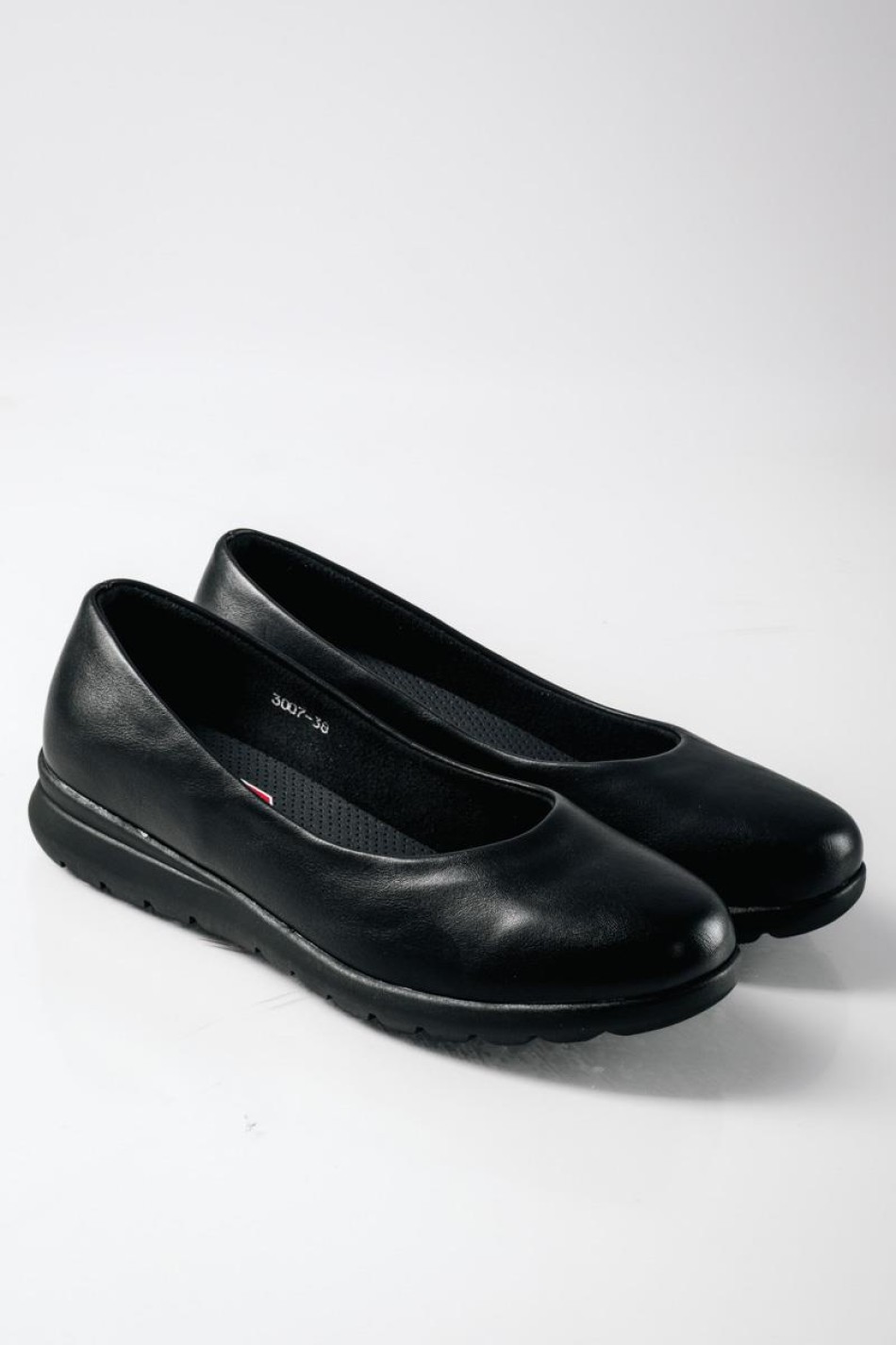 Comfort μπαλαρίνα με αντιολισθητική σόλα ΜΑΥΡΟ Comfort μπαλαρίνα με αντιολισθητική σόλα ΜΑΥΡΟ