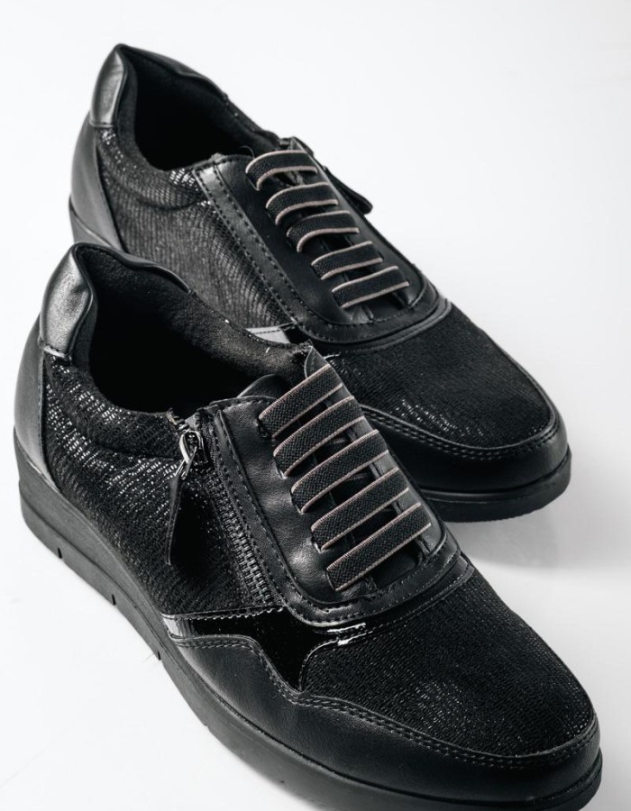 Casual sneakers με ελαστικά κορδόνια και φερμουάρ στο πλάι ΜΑΥΡΟ