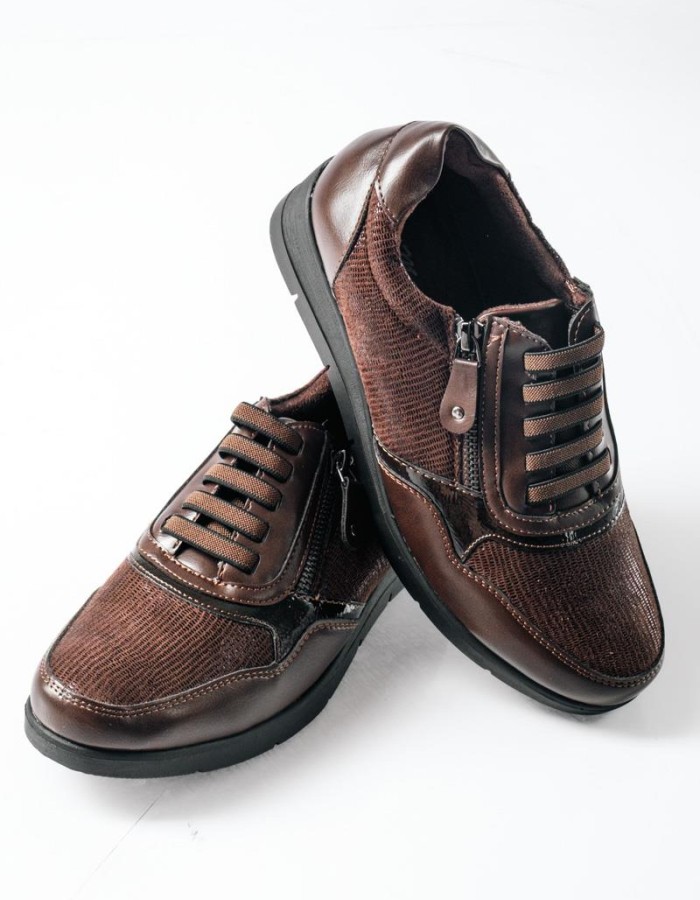 Casual sneakers με ελαστικά κορδόνια και φερμουάρ στο πλάι ΚΑΦΕ Casual sneakers με ελαστικά κορδόνια και φερμουάρ στο πλάι ΚΑΦΕ