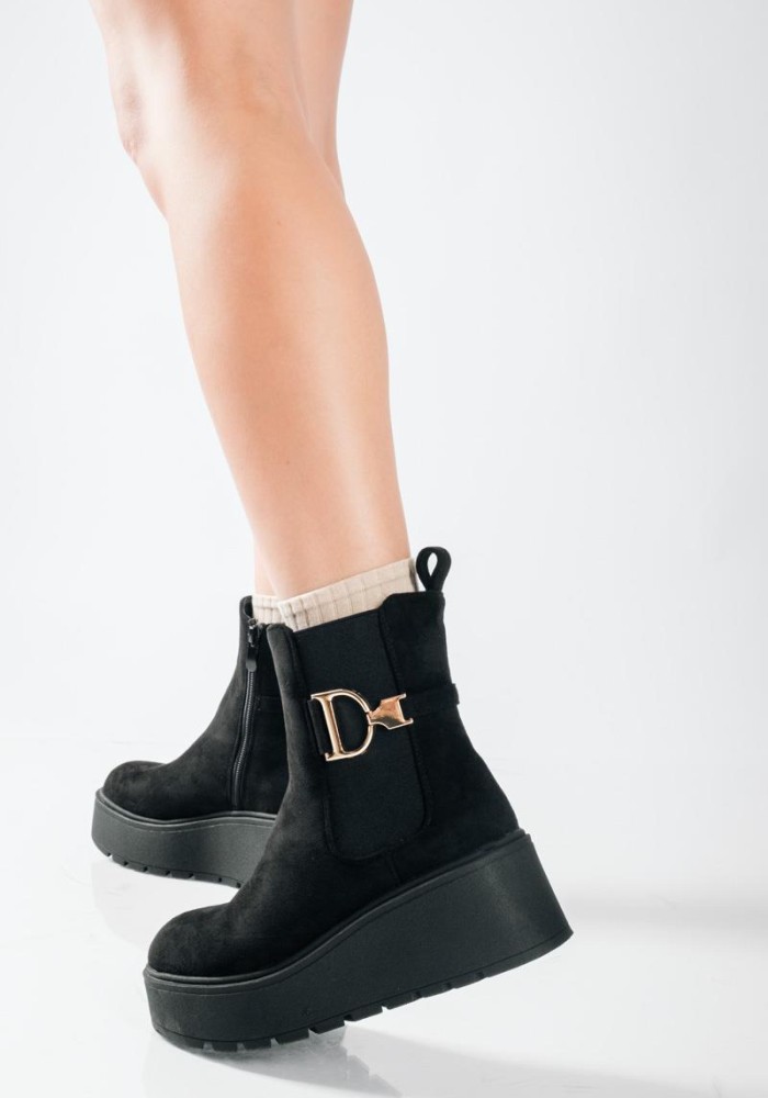 Chelsea suede μποτάκια με πλατφόρμα και μεταλλικό στοιχείο ΜΑΥΡΟ