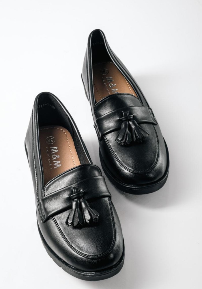 Flat matte loafers σε fashioned στυλ ΜΑΥΡΟ