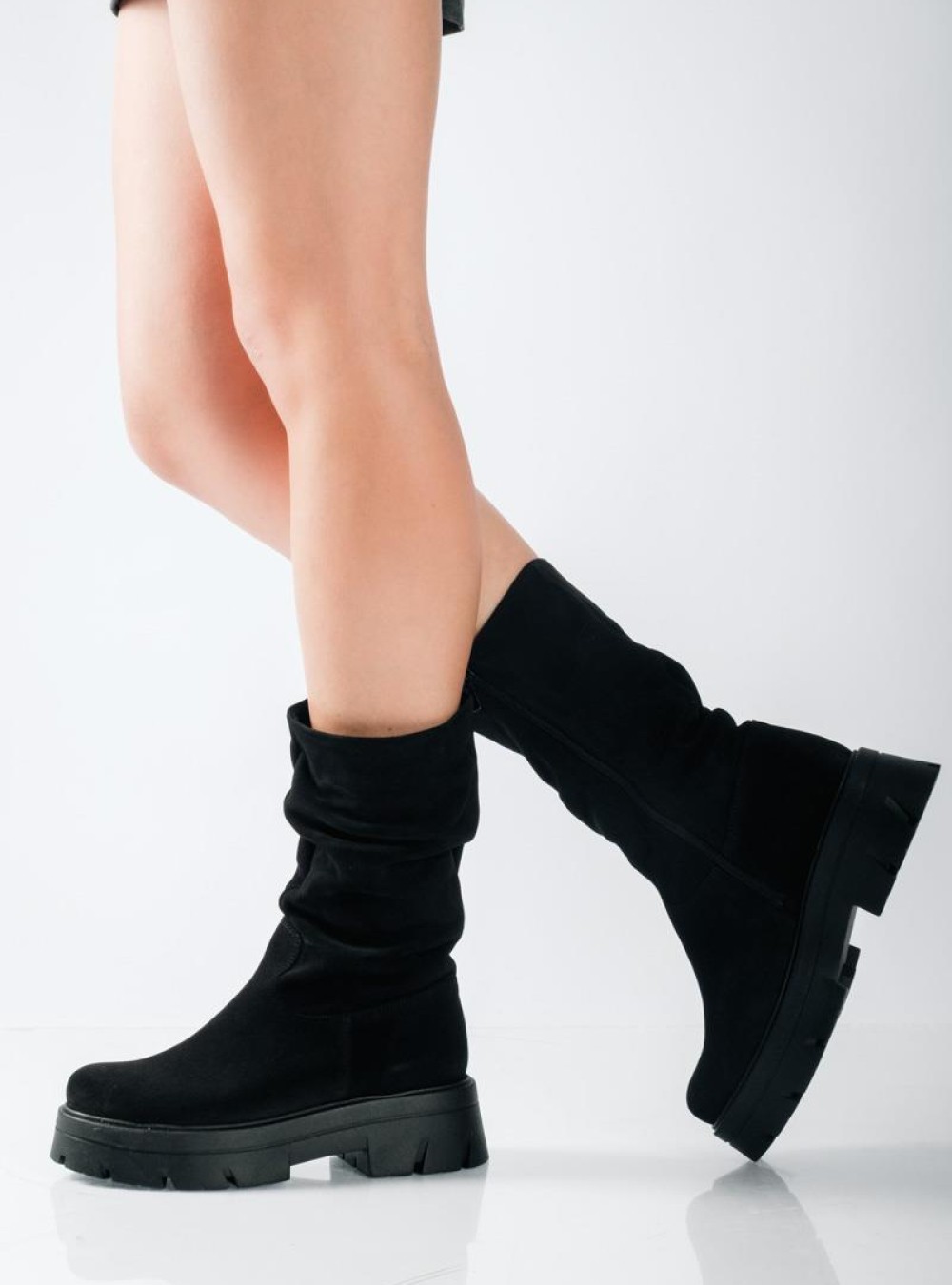 RAGAZZA suede δερμάτινα μποτάκια με tracksole και σούρα στο επάνω μέρος ΜΑΥΡΟ RAGAZZA suede δερμάτινα μποτάκια με tracksole και σούρα στο επάνω μέρος ΜΑΥΡΟ
