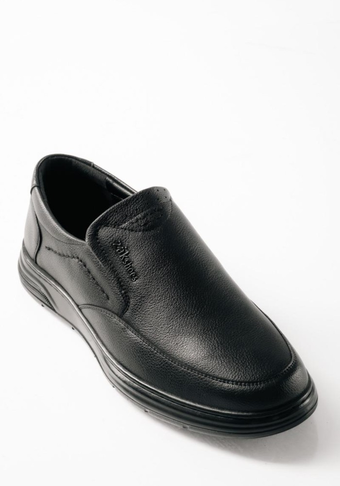ΖΑΚ ανδρικά slip-on με κομψές λεπτομέρειες ραφών για διαχρονικό στυλ ΜΑΥΡΟ
