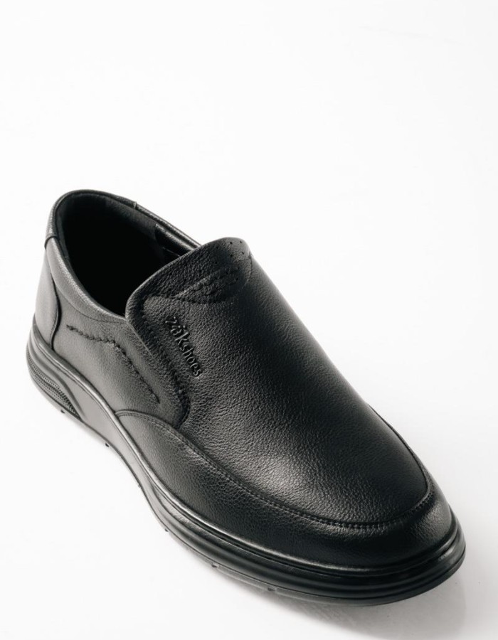 ΖΑΚ ανδρικά slip-on με κομψές λεπτομέρειες ραφών για διαχρονικό στυλ ΜΑΥΡΟ