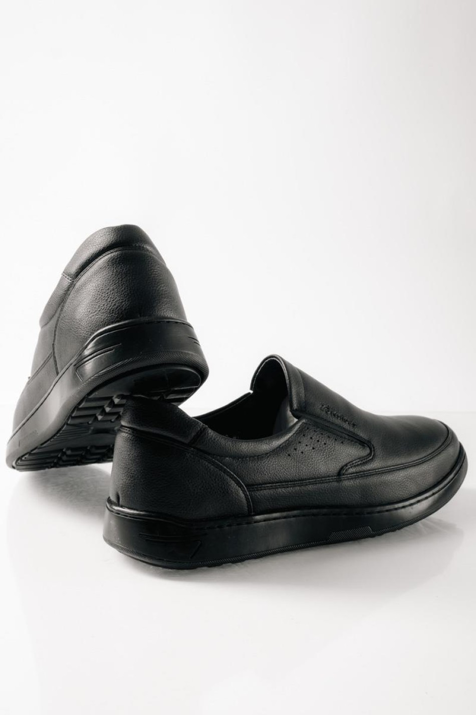 ZAK ανδρικά slip-on σε μεγάλα μεγέθη ΜΑΥΡΟ ZAK ανδρικά slip-on σε μεγάλα μεγέθη ΜΑΥΡΟ