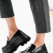 Δίσολο loafer με ανδρόγυνο στυλ και chunky σόλα ΜΑΥΡΟ Δίσολο loafer με ανδρόγυνο στυλ και chunky σόλα ΜΑΥΡΟ