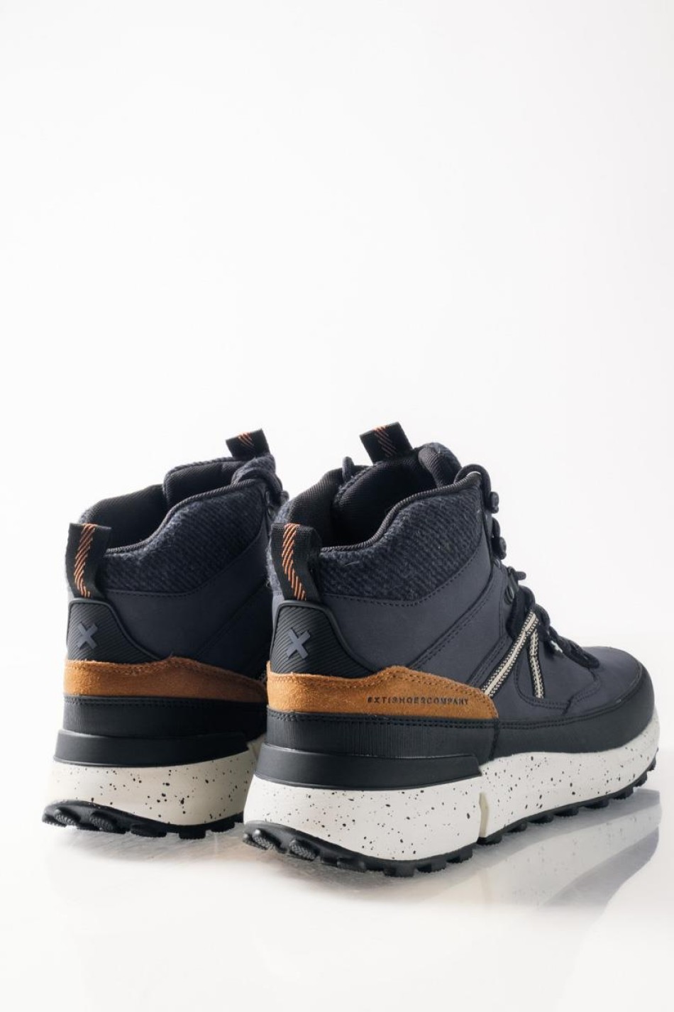 XTI ανδρικά μποτάκια σε στυλ sneaker με κορδόνια ΜΠΛΕ