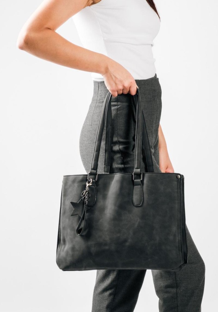 Nubuck τσάντα ώμου ευρύχωρη με επιπλέον χιαστί λουράκι εσωτερικά ΜΑΥΡΟ