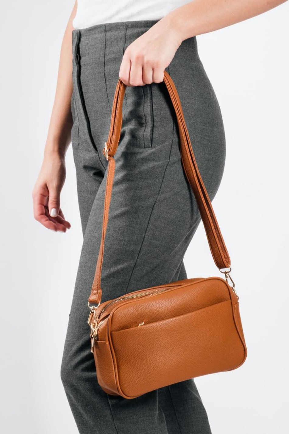 Τσάντα crossbody μικρή με εξωτερικές θήκες ΤΑΜΠΑ
