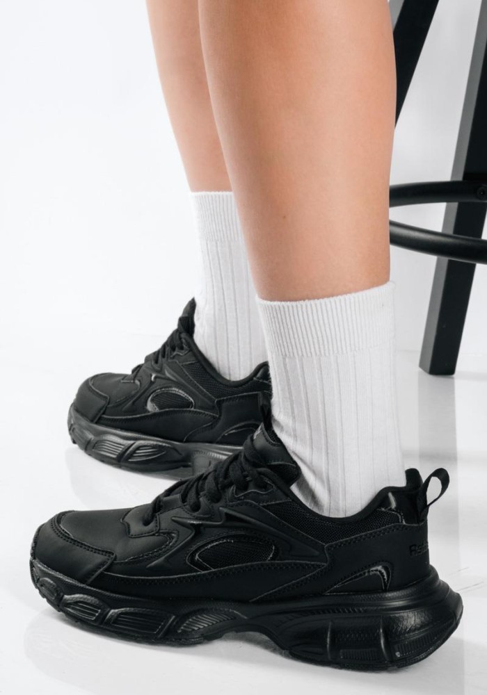 REFRESH Γυναικεία sneakers  με κορδόνια   ΜΑΥΡΟ