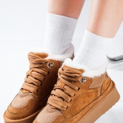 XTI sneakers suede μποτάκια με διακοσμητική γούνα στο επάνω μέρος ΤΑΜΠΑ XTI sneakers suede μποτάκια με διακοσμητική γούνα στο επάνω μέρος ΤΑΜΠΑ