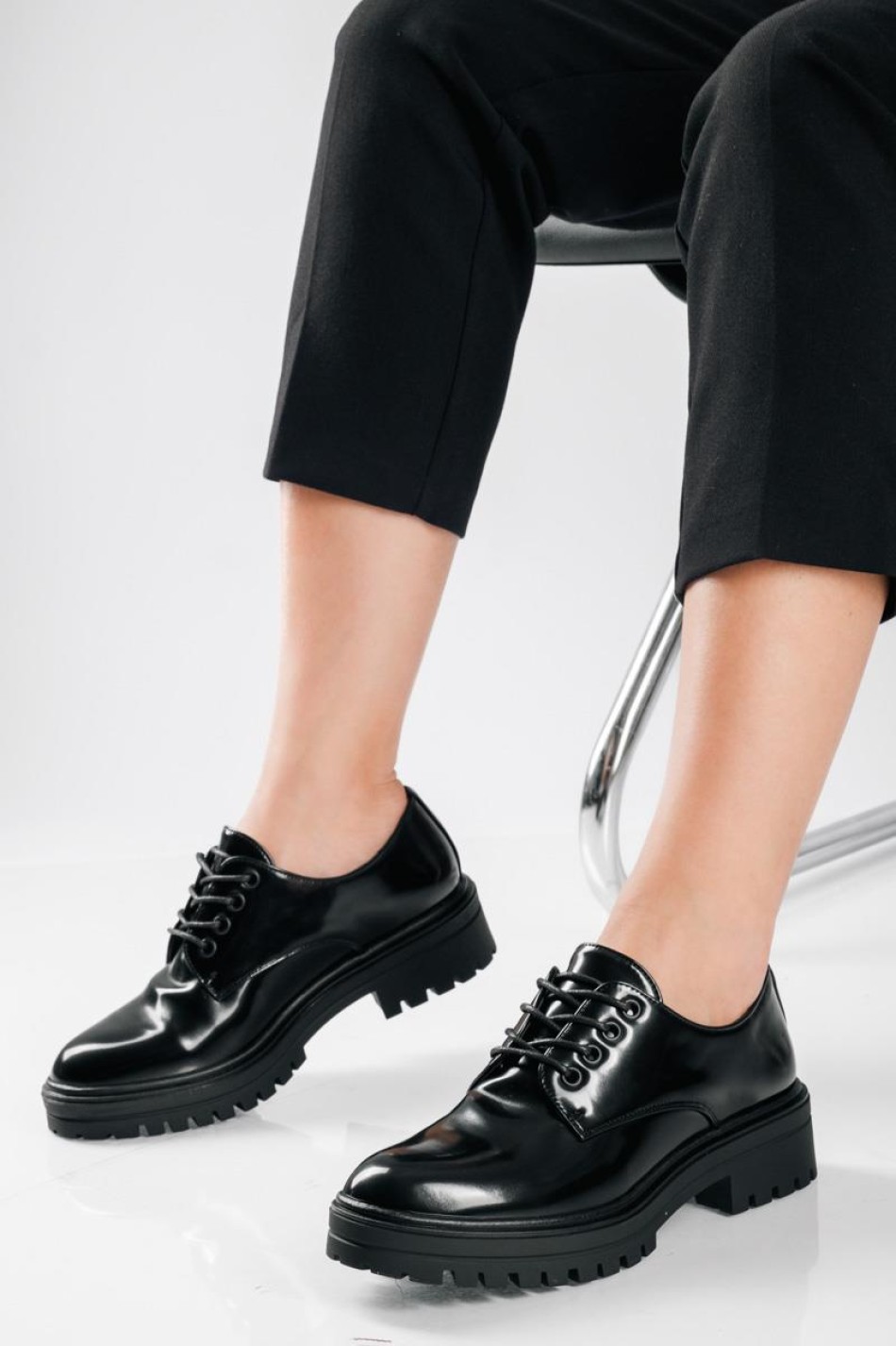 PAREX γυναικεία oxford με κορδόνια και chunky σόλα ΜΑΥΡΟ PAREX γυναικεία oxford με κορδόνια και chunky σόλα ΜΑΥΡΟ