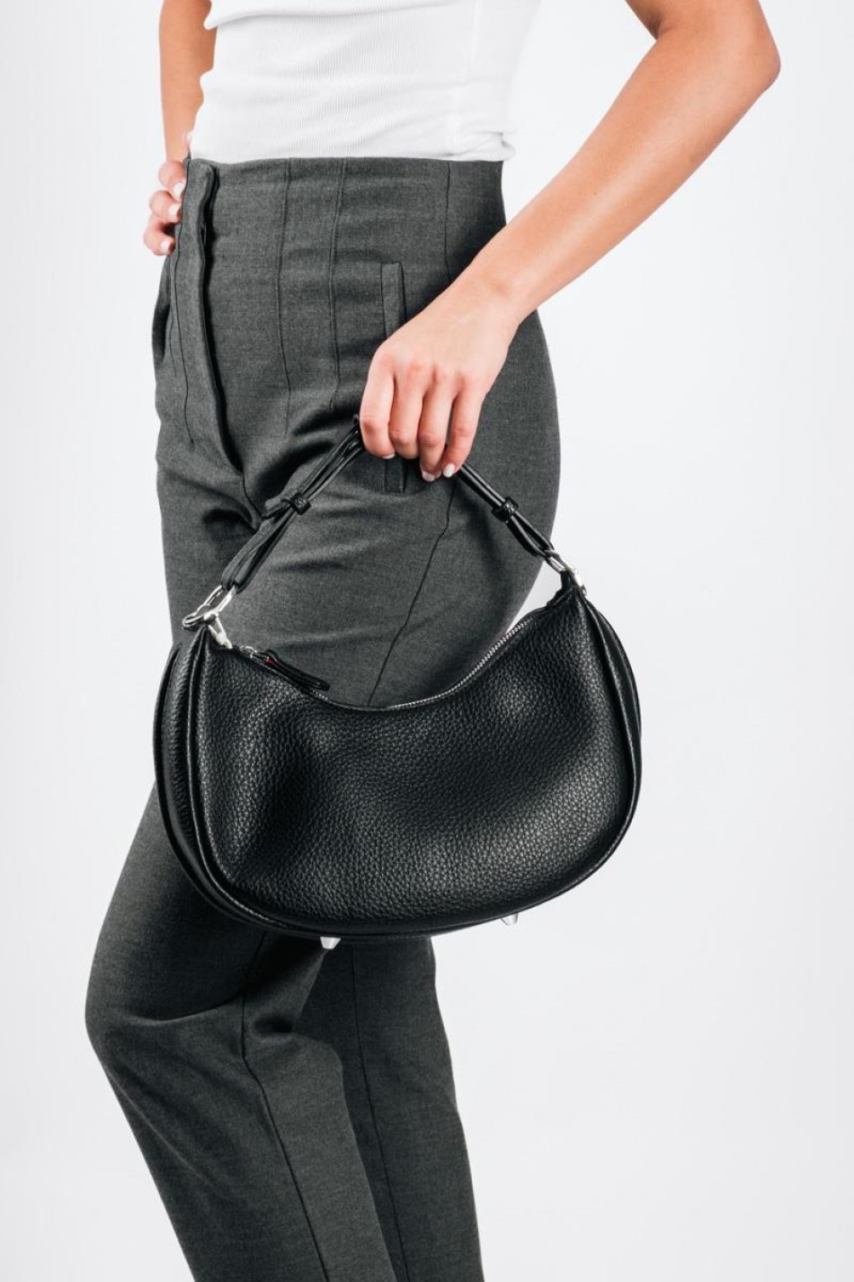 Hobo style τσάντα χειρός ώμου με επιπλέον μακρύ λουράκι ΜΑΥΡΟ