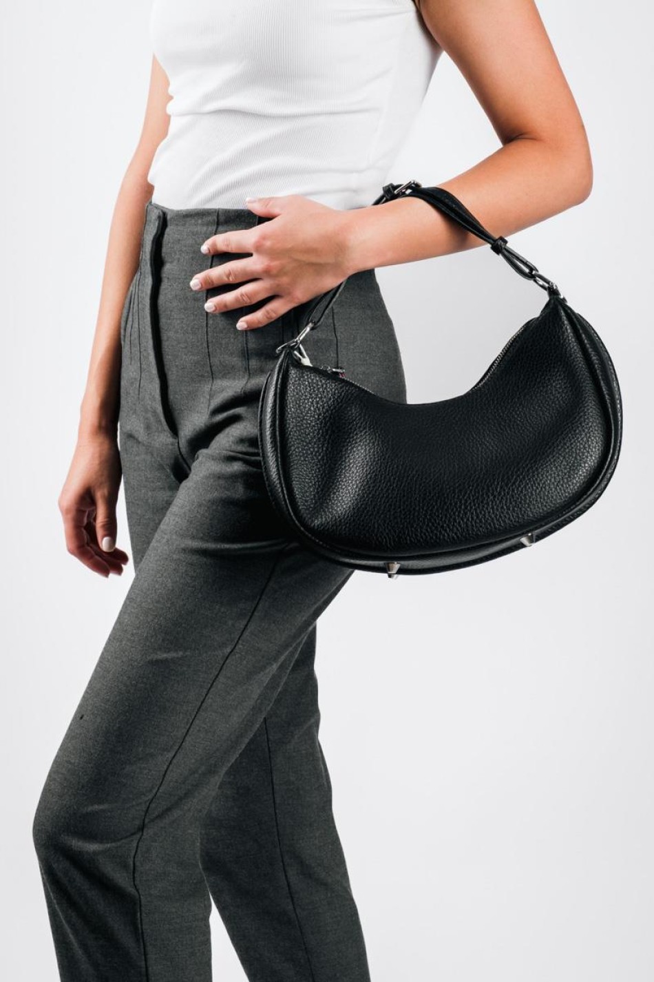 Hobo style τσάντα χειρός ώμου με επιπλέον μακρύ λουράκι ΜΑΥΡΟ