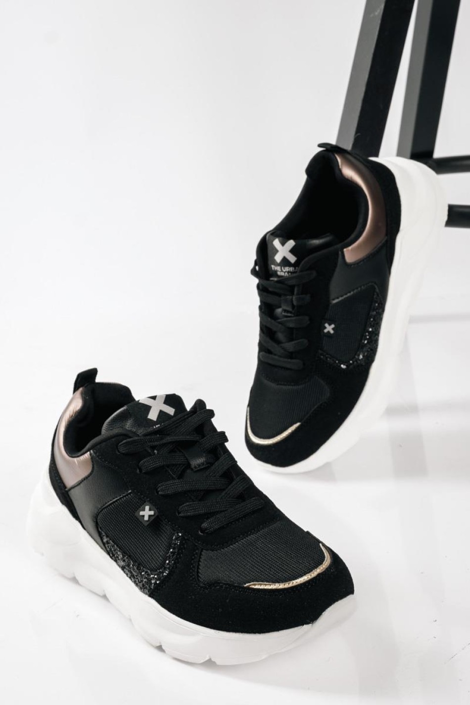 XTI chunky sneakers για κορίτσια με glitter ΜΑΥΡΟ