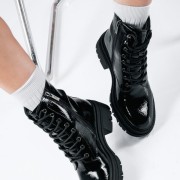 XTI combat boots λουστρίνι με κορδόνια και φερμουάρ ΜΑΥΡΟ XTI combat boots λουστρίνι με κορδόνια και φερμουάρ ΜΑΥΡΟ