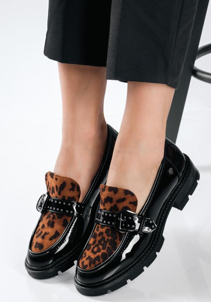 Animal Print λουστρίνι loafers με διακοσμητκό ζωνάκι με τρουκς ΛΕΟΠΑΡ