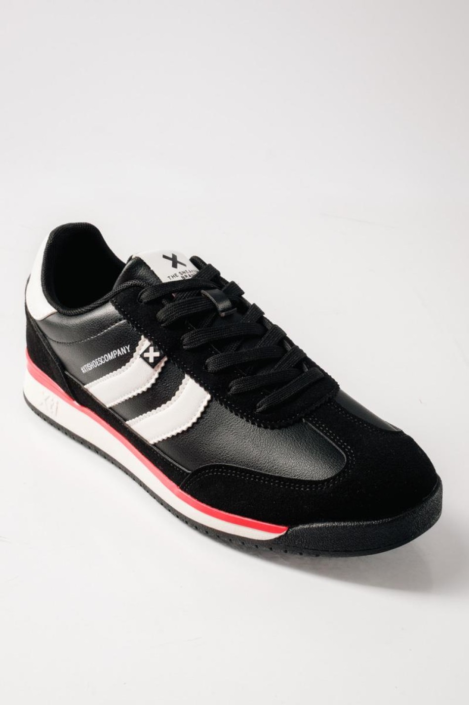 XTI Ανδρικά sneakers με χρωματική αντίθεση ΜΑΥΡΟ