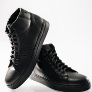 COMMANCHERO δερμάτινο ημίμποτο τύπου sneaker με κορδόνια ΜΑΥΡΟ