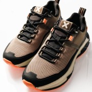 XTI Casual training sneakers με χοντρή σόλα ΠΟΥΡΟ