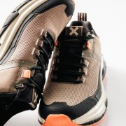 XTI Casual training sneakers με χοντρή σόλα ΠΟΥΡΟ