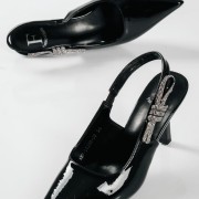 Slingback λουστρίνι μυτερές γόβες με διακοσμητικό με στρας ΜΑΥΡΟ
