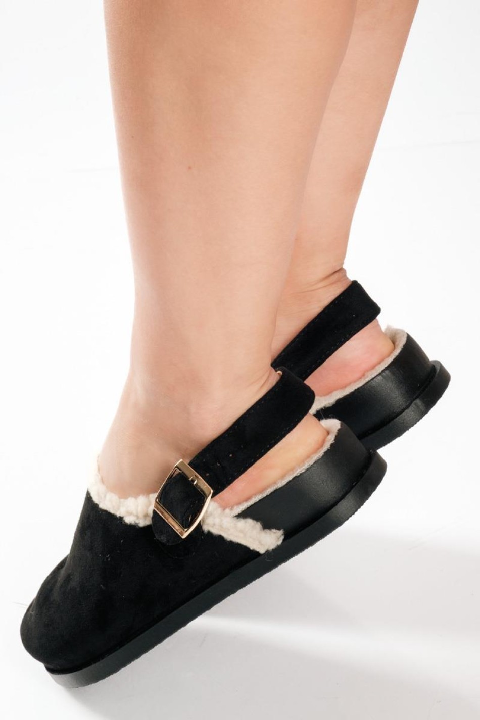 Suede clogs με εσωτερική γούνα και ρυθμιζόμενο λουράκι στο πίσω μέρος ΜΑΥΡΟ Suede clogs με εσωτερική γούνα και ρυθμιζόμενο λουράκι στο πίσω μέρος ΜΑΥΡΟ