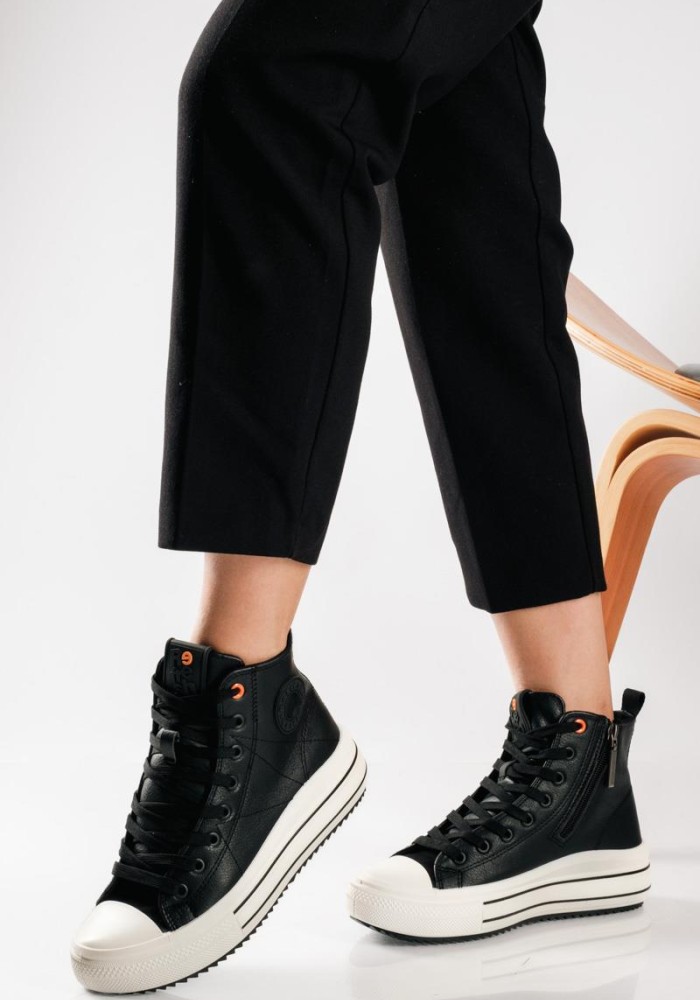REFRESH Μποτάκι τύπου sneaker με πλαϊνό φερμουάρ ΜΑΥΡΟ