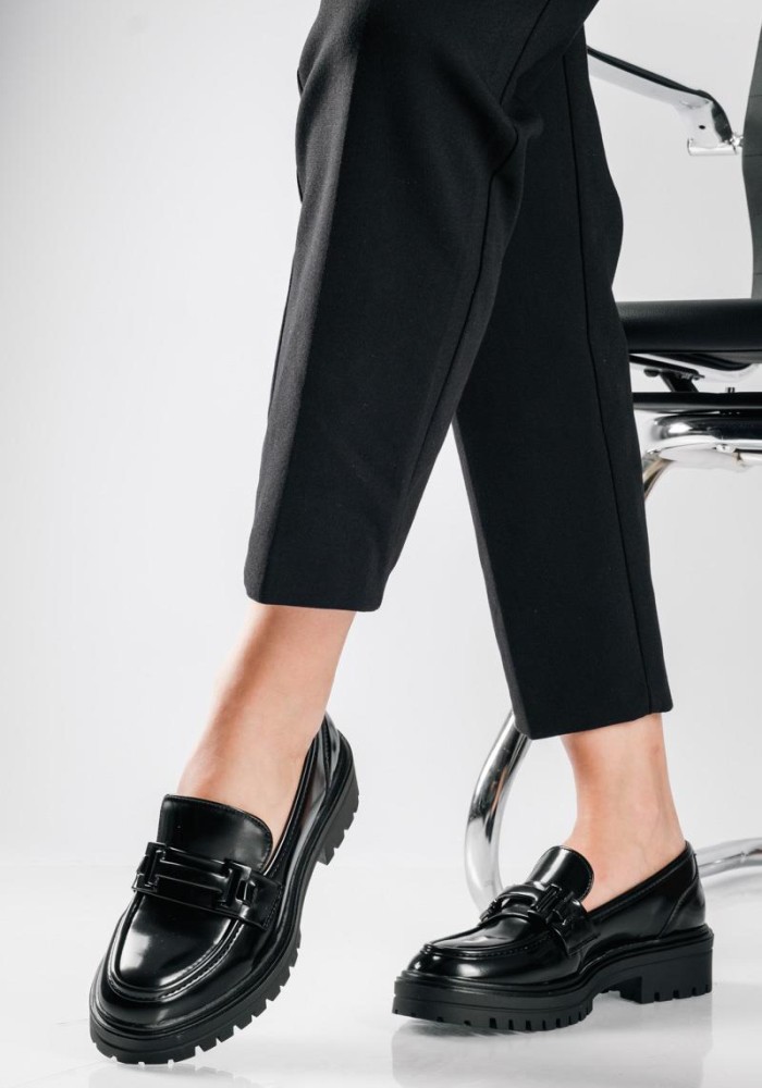 PAREX Loafer λουστρίνι με μεταλλική αγκράφα ΜΑΥΡΟ